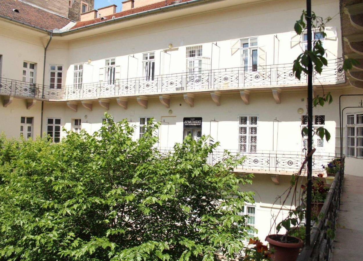 Апартаменты Yasmine Flat Будапешт Экстерьер фото
